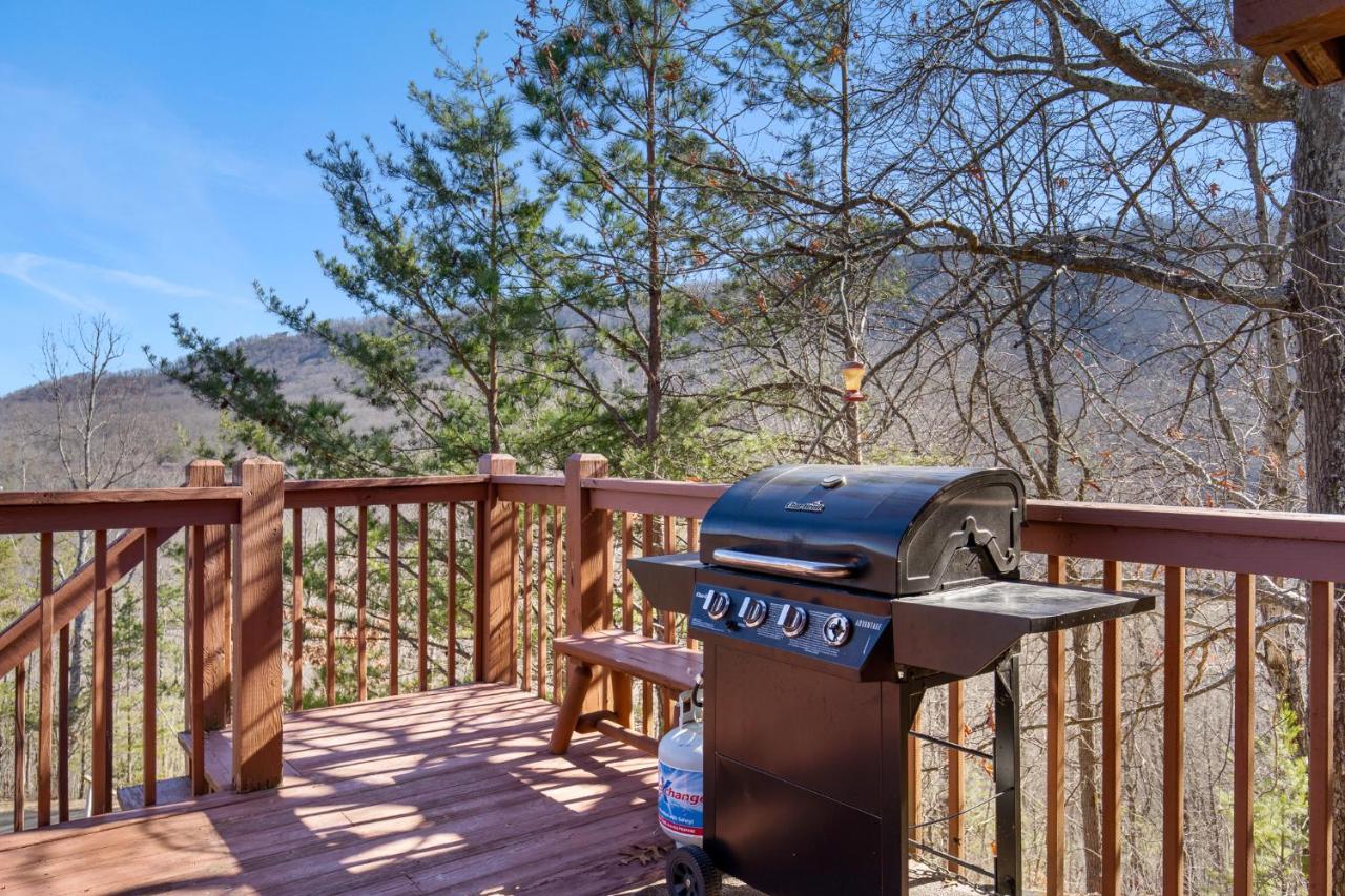 Huckleberry Ridge, 2 Bedrooms, Hot Tub, Pool Table, Pet Friendly, Sleeps 8 Pigeon Forge Buitenkant foto